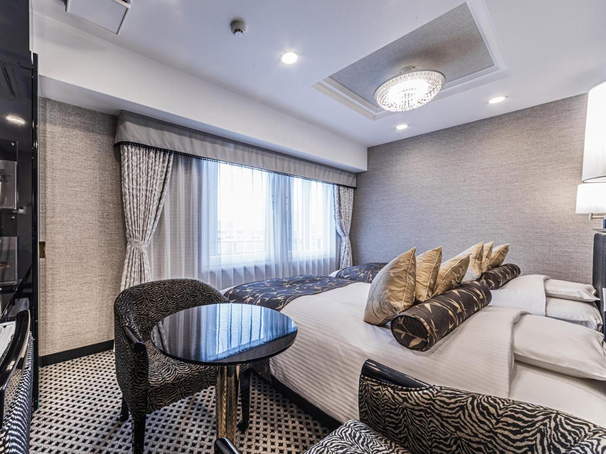 Apa Hotel Shin Osaka Esaka Ekimae Suita Esterno foto