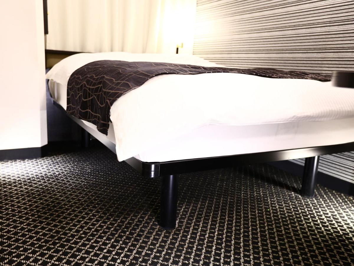 Apa Hotel Shin Osaka Esaka Ekimae Suita Esterno foto