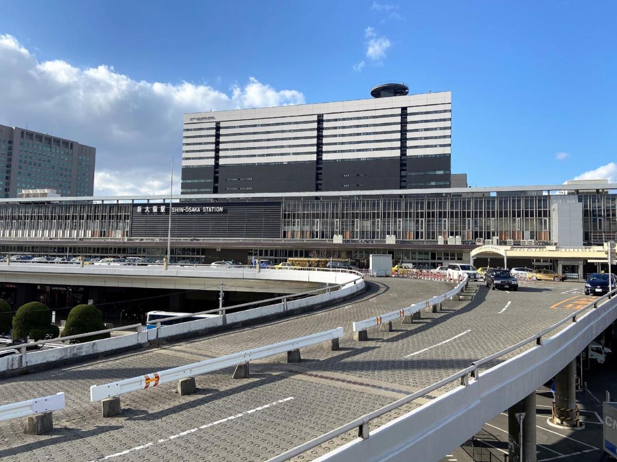 Apa Hotel Shin Osaka Esaka Ekimae Suita Esterno foto